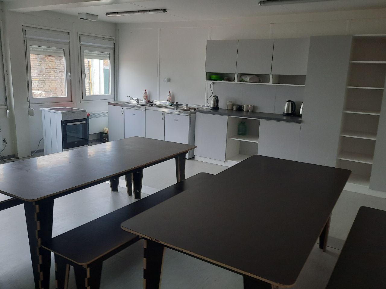 Готовы к зиме и отключениям света: под Киевом открыли новые модульные городки (фото)